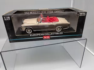 Sun Star 1958 Mercedes Benz 220SE Cabriolet Braun 1/18 IN Boxed F13 - Picture 1 of 7