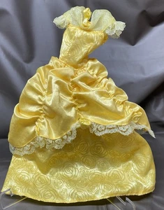 Disney Parks Belle Puppenkleid gelb Satinkleid mit Spitzenbesatz passt 11,5" Puppen - Bild 1 von 9