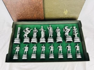 Classic Games Collector Series Chess Set 1st Edition Ancient Rome 264BC-14AD - Picture 1 of 12