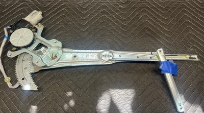 94-01 ACURA INTEGRA - SOLO 2 PUERTAS - REGULADOR VENTANA - DERECHO PASAJERO - OEM Foto 1 de 4