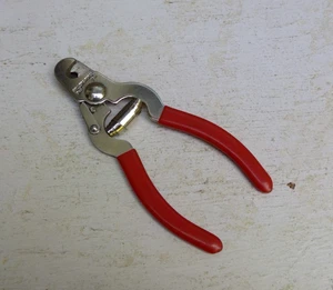 Millers Forge Steel Pet Nail Clipper 743 with Safety Stop Bar Small Medium Dog - Picture 1 of 8