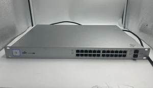 Commutateur réseau Gigabit Ethernet Ubiquiti UniFi US-24-250W 24 ports PoE - Photo 1/7