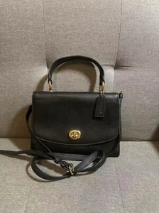 Coach Parker crossbody, black saffiano leather - Picture 1 of 13