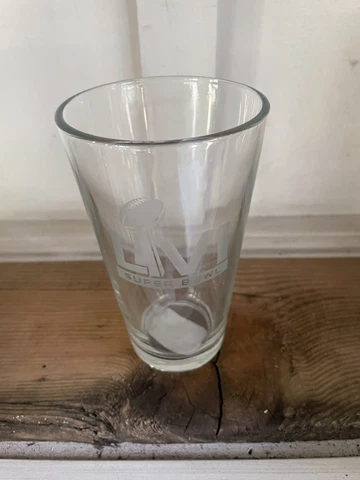 Super Bowl 56 LVI Los Angeles Rams Cincinnati Bengals 16 oz Pint Glass Cover