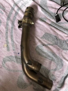 Erstausrüstung Ducati Diavel Mitte Auspuff Verbindungsrohr PN 57211532A ZDM P39 - Bild 1 von 6