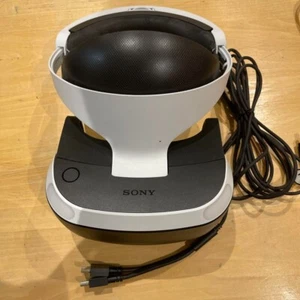 Sony PS4 PlayStation CUHJ-16003 Virtual Reality Headset Camera Game Japan - Picture 1 of 8