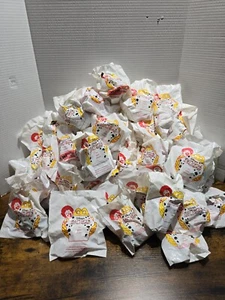 McDonald's - 2000 - 102 Dalmatians Happy Meal Toys - Lot of 90+ NEW-Open - Picture 1 of 8