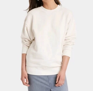 Universal Thread Women's Size XS Leisure Studio Oversized Pullover Sweatshirt - Picture 1 of 2