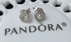 Auténticos pendientes Pandora corazón abierto #290528CZ - Imagen 1 de 9