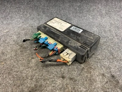 2001 Saturn L Series L100 Body Control Module Computer BCM BCU 22672023 - Image 1 of 4