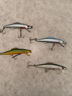 LOT OF 4 Tom Manns DESIGNER Hackleback Bowfin 3.5" Fishing LURE JERKBAIT - Image 1 of 4