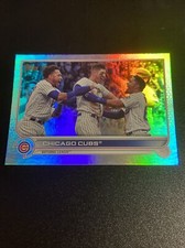 2022 Topps Series 2 Rainbow Foil #585 Chicago Cubs National League