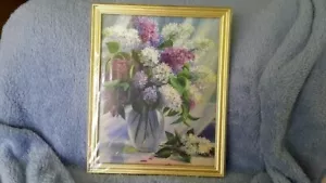 Picture of a beautiful bouquet of lilacs. The picture is new. - Picture 1 of 2