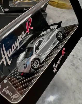 LCD Modelo 1/64 Pagani Huayra R Plata Hobby China Expo Exclusivo 2025 Vendedor de EE. UU. Foto 1 de 2