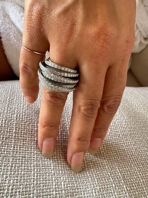 Anillo De Grisogno Allegra de diamantes de 18 quilates  Foto 1 de 4