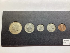 1967-SMS 5 Coin Set w/Silver Kennedy in Vintage Holder-081425-21 - Picture 1 of 4