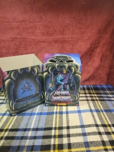 Matty Collector Masters of the Universe Classics Club Scheletro Teschio Grigio - Foto 1 di 4