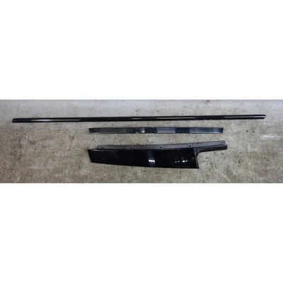 Tapicería exterior puerta trasera izquierda BMW F30 F80 13-18 serie 3 negro brillante OEM Foto 1 de 4