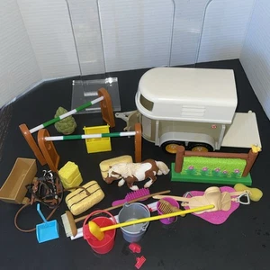 Schleich Brand Toy Horse Trailer 2003 Includes Schleich Shetland Pony And Extras - Picture 1 of 12