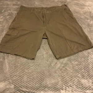 Columbia Shorts Herren Größe 38x10 anthrazit olivgrün - Bild 1 von 4