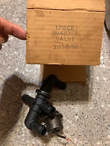 NOS MOPAR 3848307 82-85 EX SUBCOMPACT A/C WATER VLV, 4 PORT, W/ 2.2 CID - Picture 1 of 3