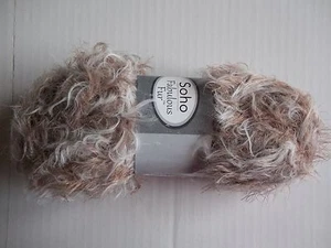Herrschners Soho Fabulous Fur fuzzy eyelash yarn, Champagne, 1 skein (109 yds) - Picture 1 of 2