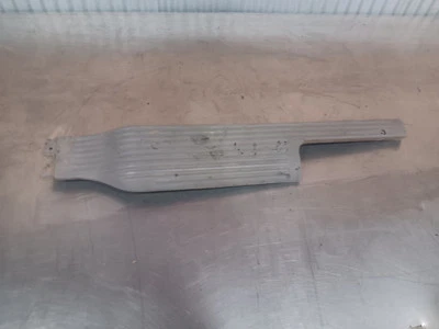 Camión Chevy GMC K1500 K2500 1997 1998 tercera puerta alféizar gris Silverado Sierra Foto 1 de 3