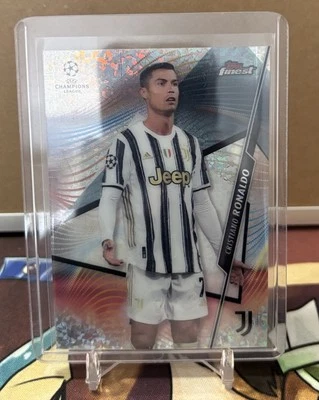 2020 Topps Finest UEFA UCL Cristiano Ronaldo Speckle Refractor /175 Juventus - Image 1 of 4