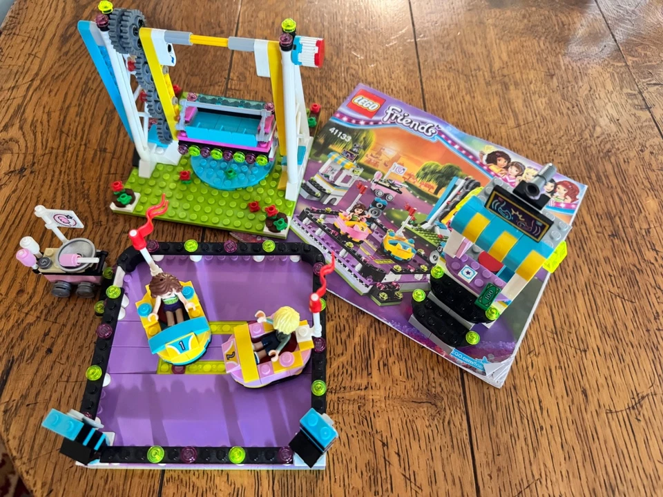 LEGO FRIENDS: Amusement Park Bumper Cars (41133) - Image 1 of 1