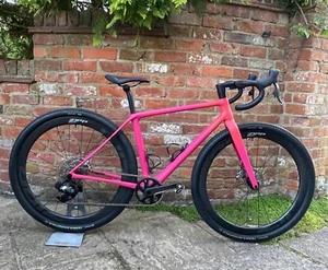 Vielo v+1 Race Edition - Gravel Bike of the year 2024/2025 FasT and light - Picture 1 of 11