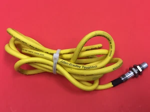 Allen-Bradley - Teile-Nr: 871TM-BH412-C2 - Ser. A - Sensor - Bild 1 von 3