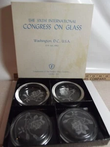 THE 6TH INTERNATIONAL CONGRESS ON GLASS WASHINGTON DC 1962 ETCHED FLOWER COASTER - Picture 1 of 4