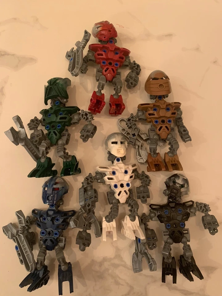 Lego Bionicle Turaga, Bohrak, Matoran & Rahaga 2001 - 2008 SALE!!! - Image 1 of 1