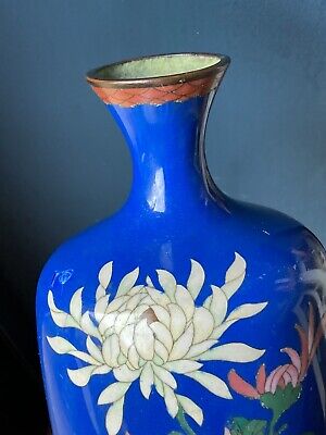 Old Japanese Oriental Cloisonné Vase • 37£
