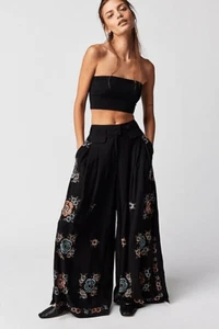 Free People Florence Embroidered Pants Striped Boho Floral Size 6 NEW - Picture 1 of 6