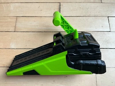 Manivela lanzador coche verde neón Hot Wheels Mattel #89854  Foto 1 de 4