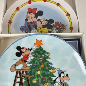 Lote Anual de Platos Coleccionistas Personajes Walt Disney Schmid 1980 1983 - Imagen 1 de 11