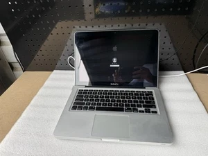 Apple MacBook Pro Early 2011 13" A1278 Core i5 2.3GHz 4GB RAM 320GB HDD No OS - Picture 1 of 9