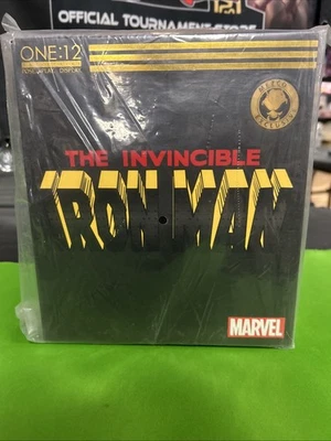 Coletivo Mezco Toyz One:12 - O Invencível Homem de Ferro - Imagem 1 de 4