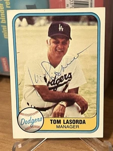 Tom Lasorda 1981 Fleer #116 Dodgers Manager On Card Auto - Bild 1 von 3