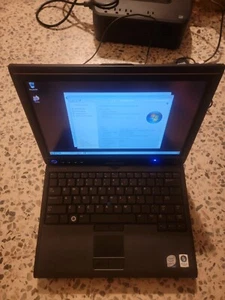 Dell Latitude XT PP12S 12.1” Core 2 2GB RAM 80GB HDD Windows 7 - Bad Battery - Picture 1 of 12