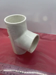 charlotte sch 40, PVC 1-1/2” Tee thread bull 402-015 - Picture 1 of 4