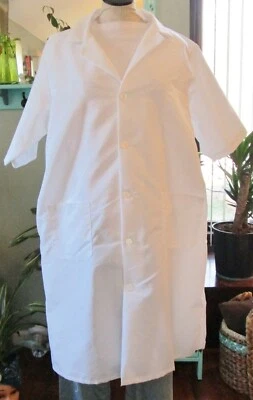 Best Medical Woman S/S Lab Coat Buttons 3 Pocket 42" Length White Sz M to 7X - Image 1 of 4