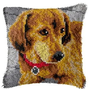 Latch Hook Dog Cushion with Canvas Hook and Threads Kit - Picture 1 of 1