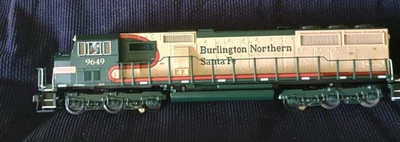 MTH SD70 MAC BNSF executive locomotive cab no 6949,less than 4 hrs run time - Image 1 of 4