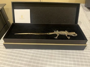 NEW IN BOX L'Objet Lizard Gecko Letter Opener Gold Tone with Crystal Eyes - Picture 1 of 5