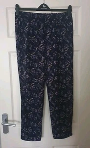 Lovely Ladies Navy Blue Floral 'Amber' Loose, Elasticated Waist Trousers Size 16 - Picture 1 of 5