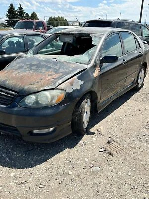 Alternador usado se adapta a: Toyota Corolla 2ZZGE 2005 motor grado A Foto 1 de 4