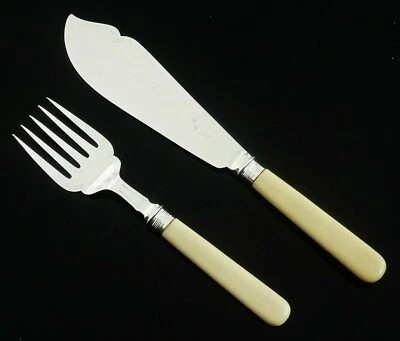 Servidores de peces de plata esterlina, Birmingham 1933, Barker Brothers Silver Ltd Foto 1 de 4