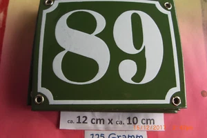 Hausnummer Emaille Nr 89 weiße Zahl auf gras - grünem Hintergrund 12 cm x 10 cm  - Picture 1 of 12
